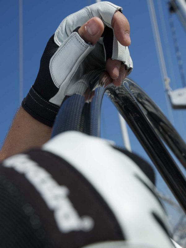 Sailing gloves
